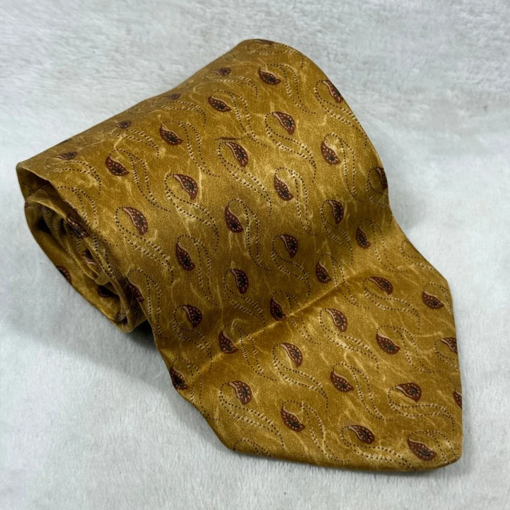 Joseph Abboud Mens Silk Tie Gold Mustard Yellow Paisley Made in Italy